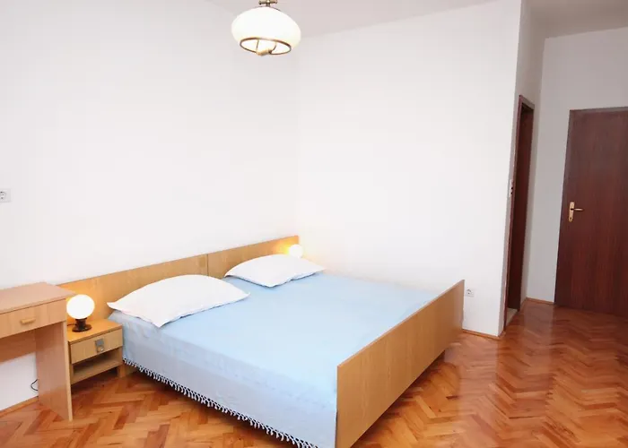 Apartment 6023c *